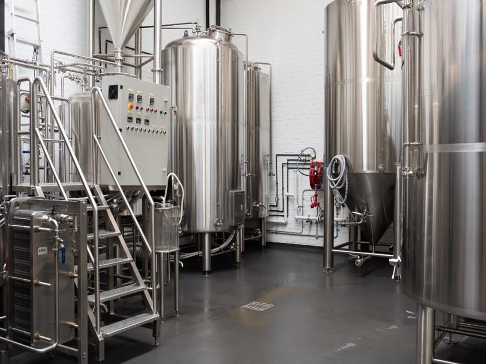 Slow Lane Brewing in Australia-10 bbl brewery system by